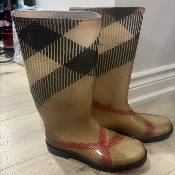 Burberry Shoes - Burberry Beige Black and Red Plaid Rain Boots